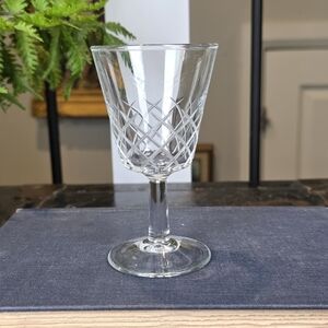 Single Vintage Diamond Cut Glass Cordial / Sherry Stemware 4.5" Barware
